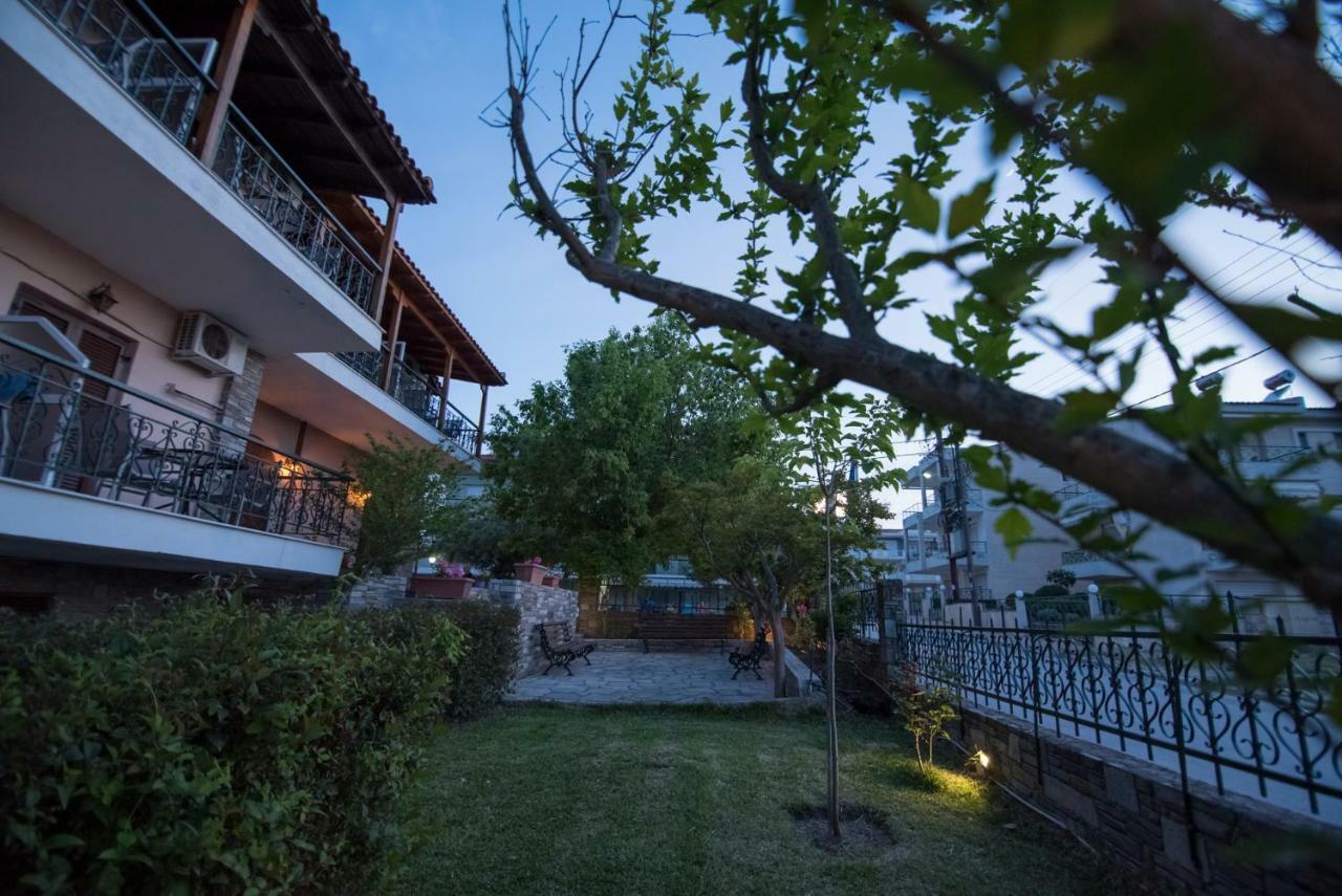 Acquablue Apartments Kallithea  Exterior foto